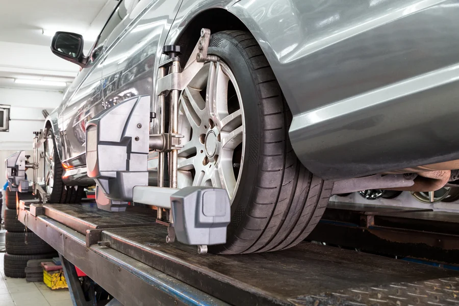 How Wheel Alignment Affects Your Vehicles Performance in Lake Park, FL
